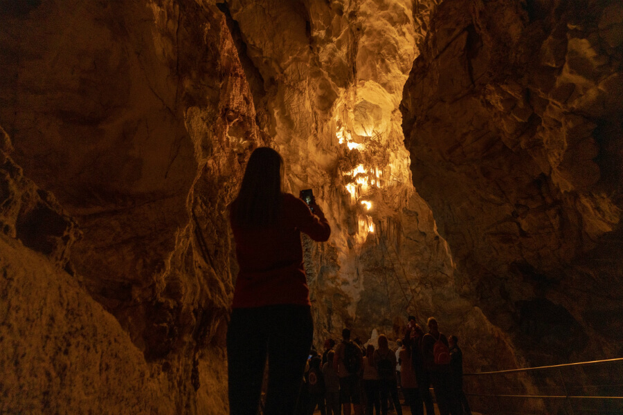 珍羅蘭鐘乳石洞