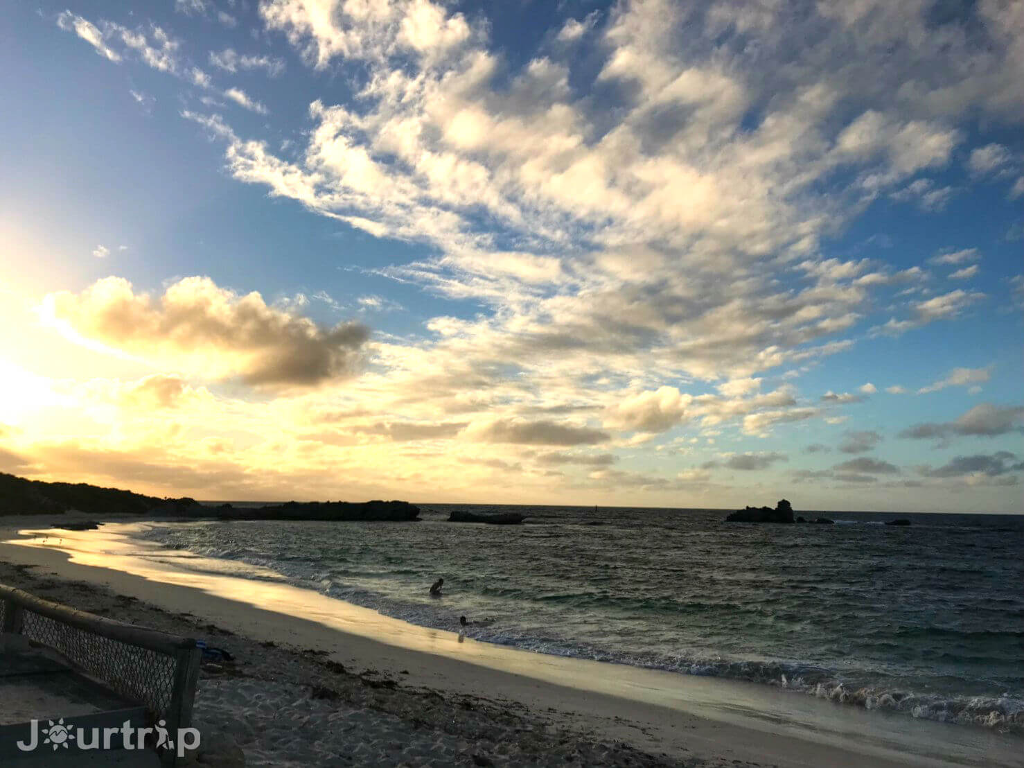 羅特尼斯島海邊