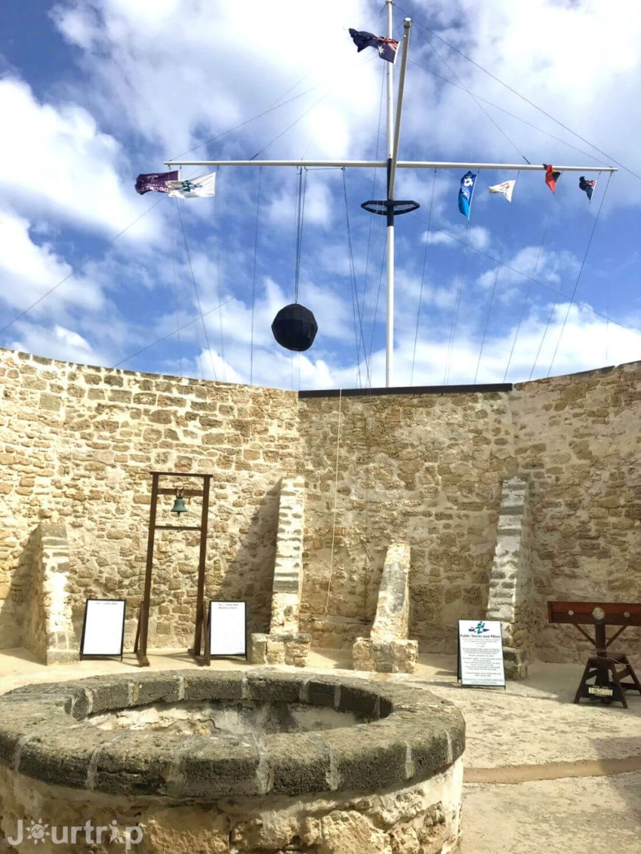 The Round House 圓屋