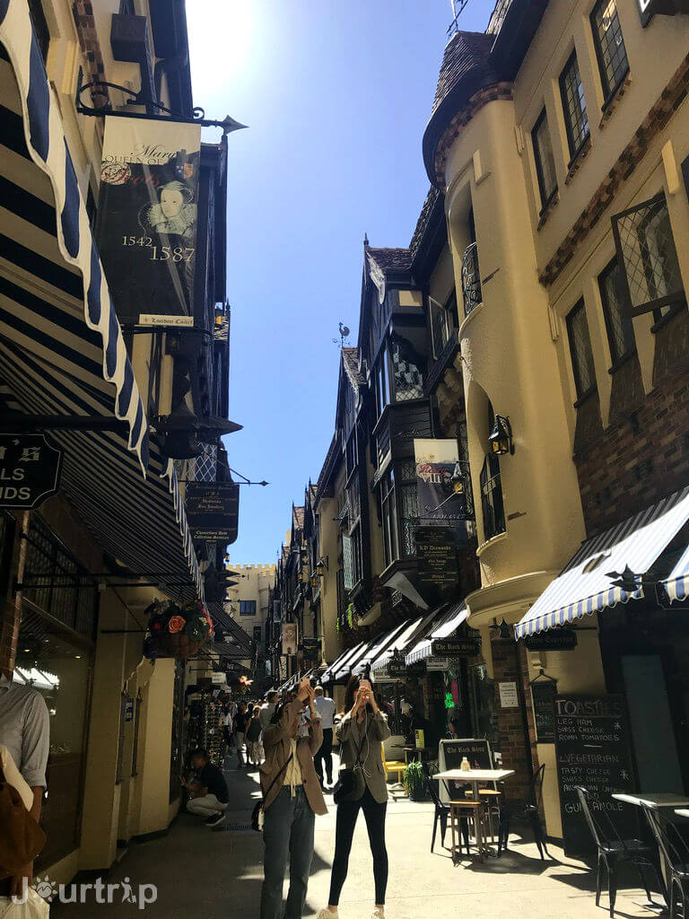 倫敦閣 London Court