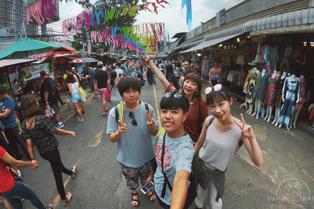 洽都洽週末市集 CHATUCHAK WEEKEND MARKET