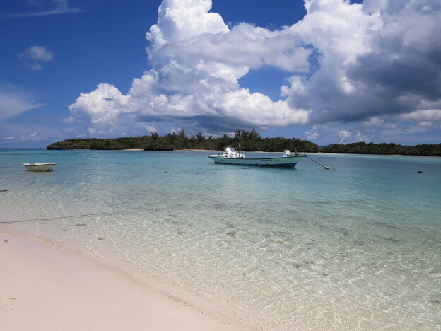 玻璃船夢幻體驗海中世界