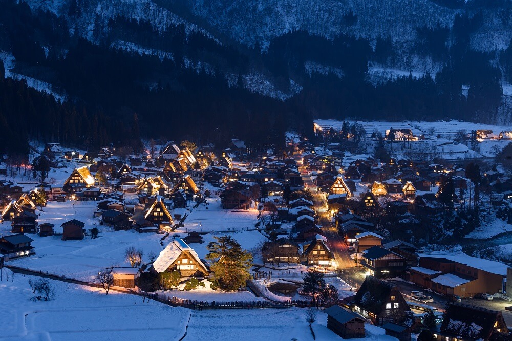 日本白川鄉合掌村