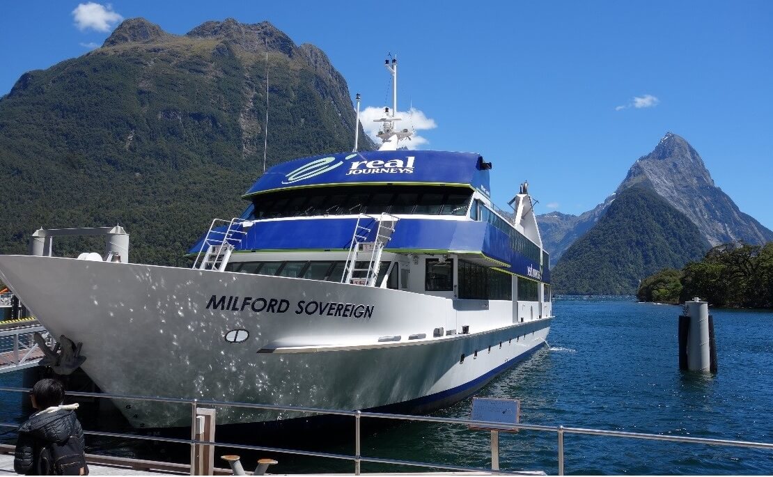 探索夢號岸上觀光