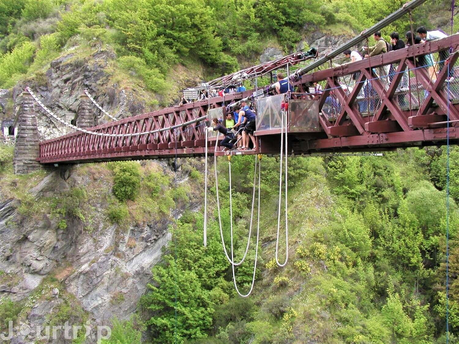 卡瓦勞橋高空彈跳