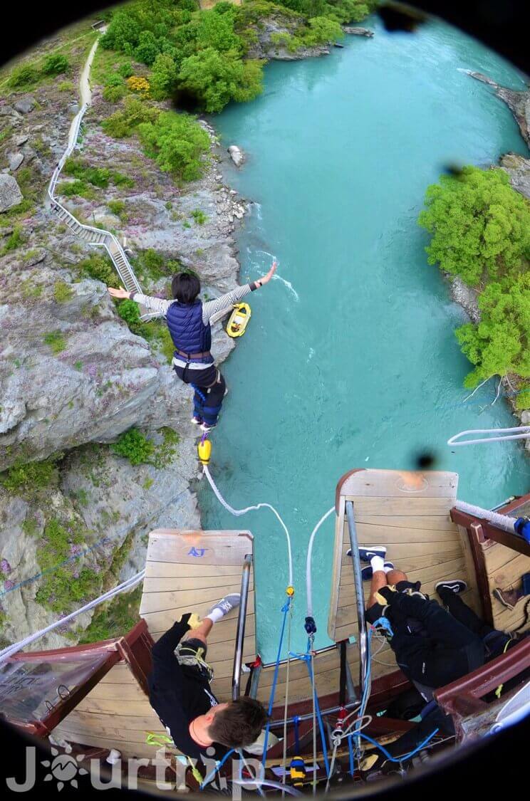 卡瓦勞橋高空彈跳
