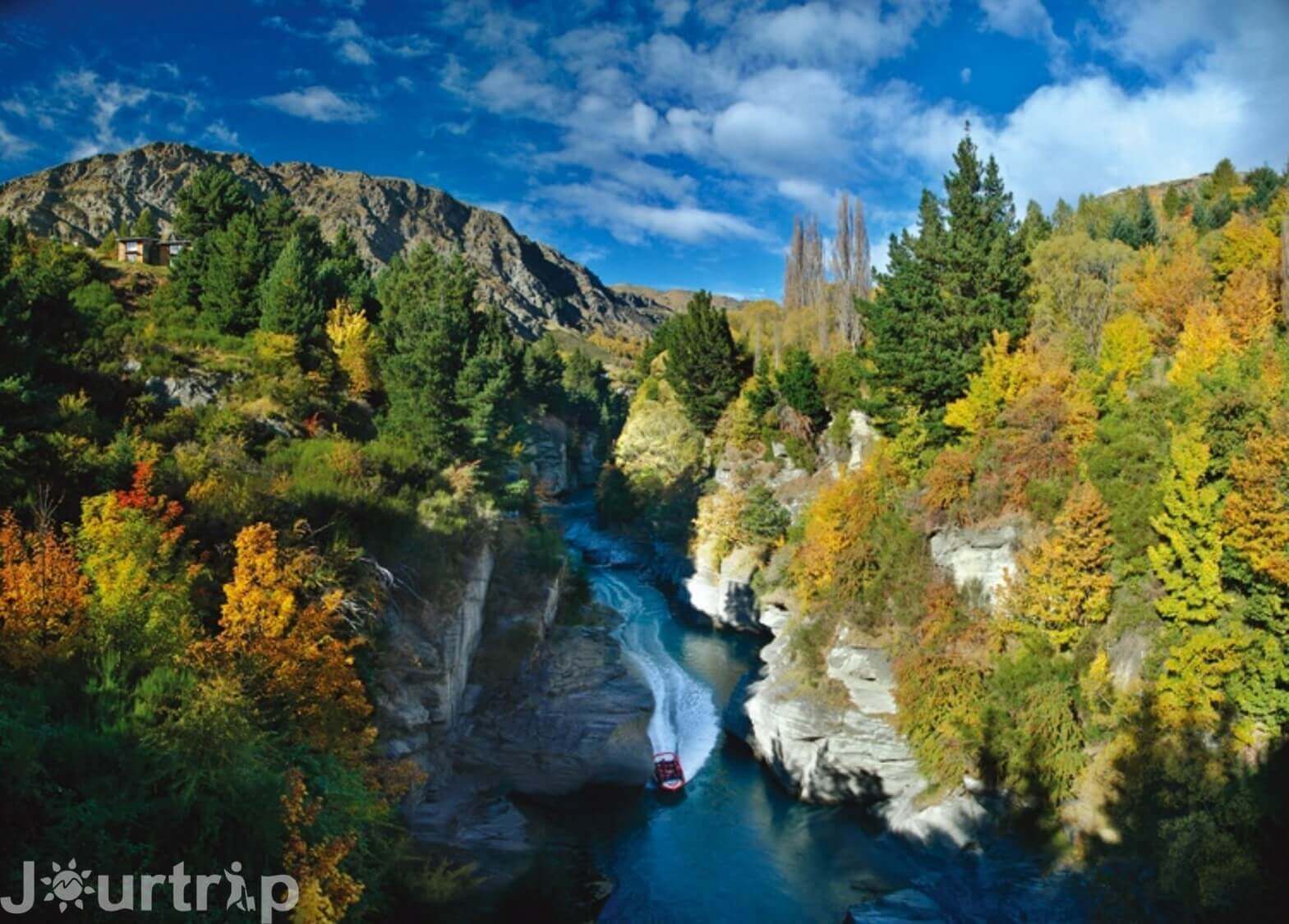 皇后鎮噴射快艇